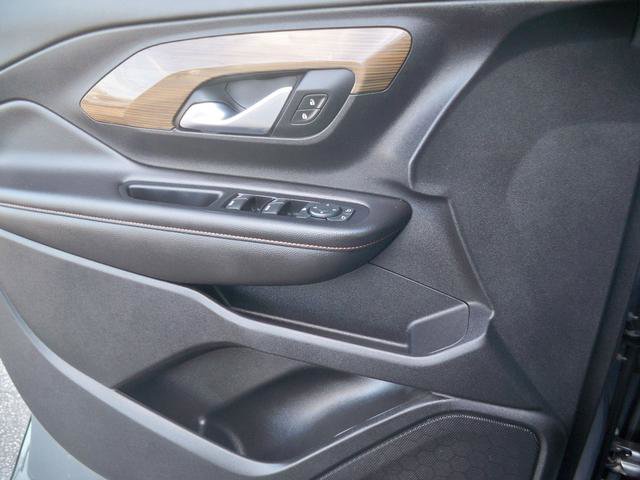 Used 2019 GMC Terrain SLE w/ Driver Convenience Package image 14