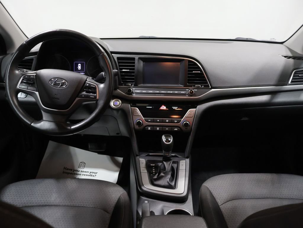 Used 2018 Hyundai Elantra Value Edition FWD image 17