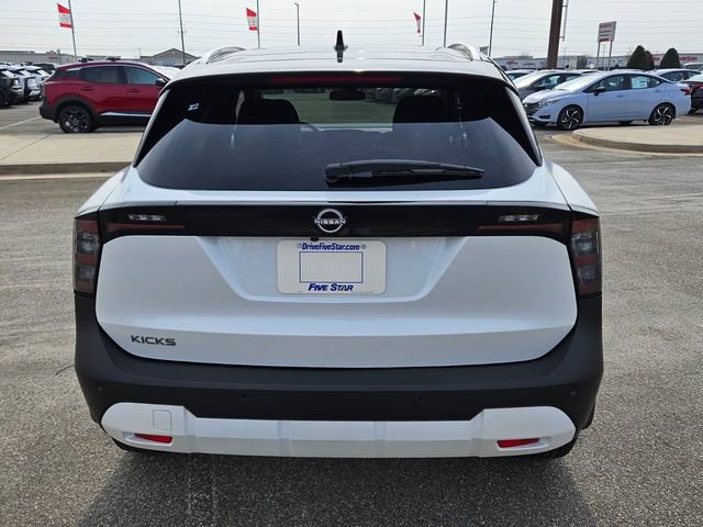 New 2026 Nissan Kicks SV w/ SV Premium Package image 9