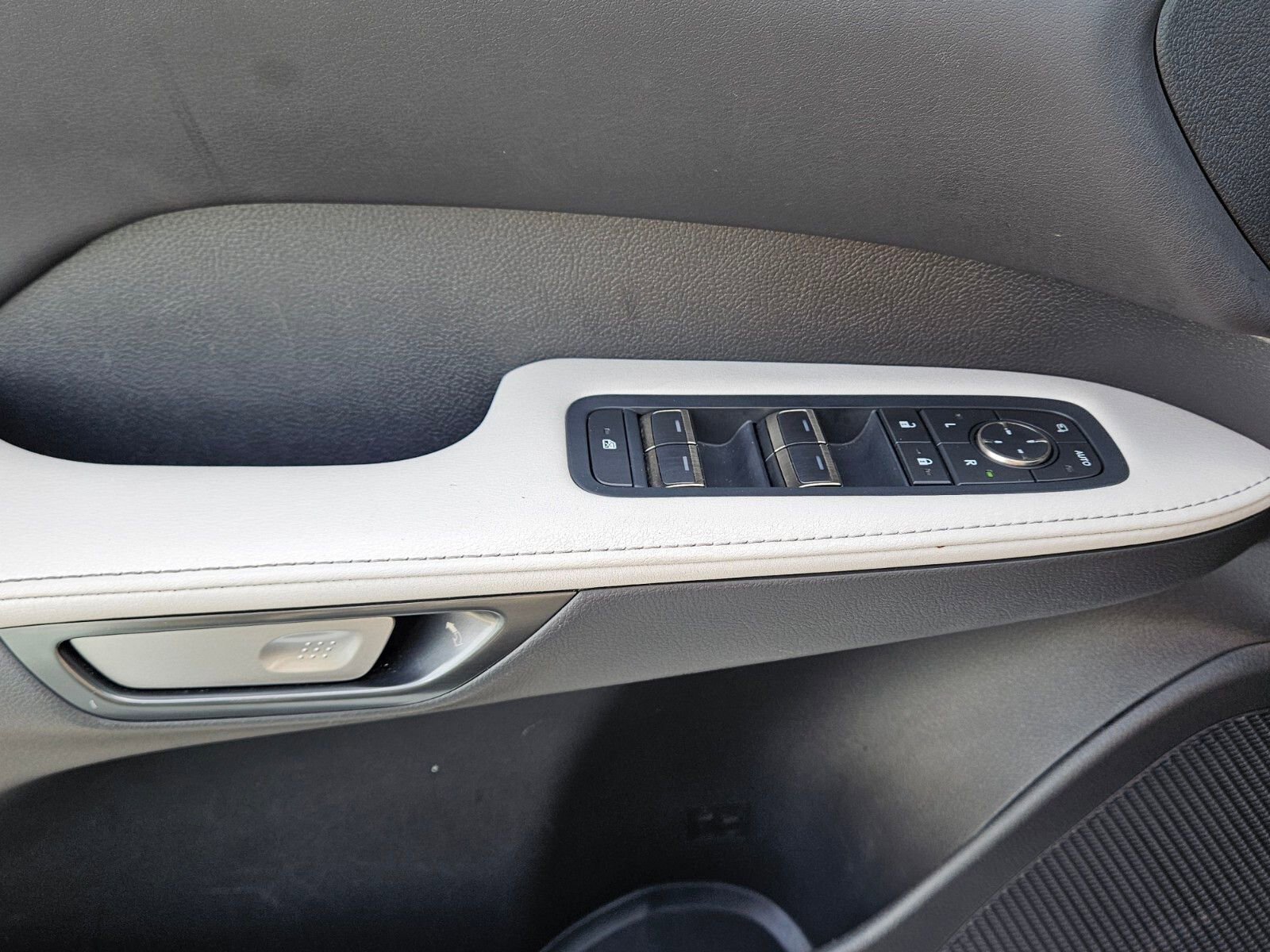 Used 2023 Lexus RX 350 Premium Plus w/ Accessory Package image 29