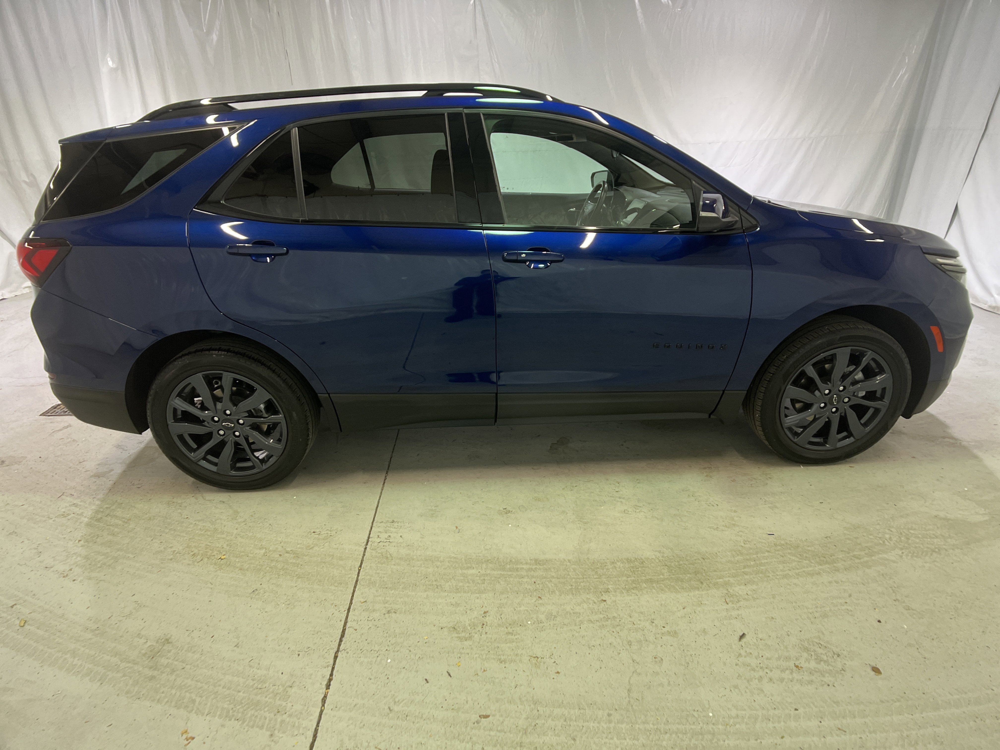 Certified 2022 Chevrolet Equinox RS w/ RS Leather Package image 12