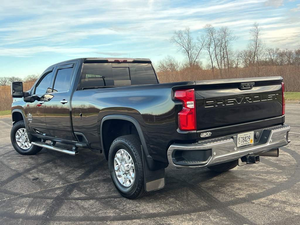 Used 2020 Chevrolet Silverado 3500 LTZ w/ LTZ Texas Edition image 2