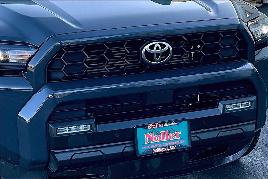 Used 2025 Toyota 4Runner TRD Off-Road image 28