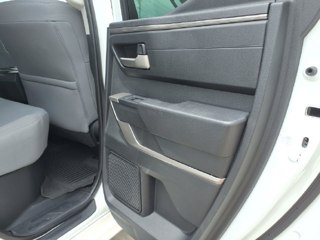 Used 2022 Toyota Tundra SR5 w/ SR5 Convenience Package RWD image 20