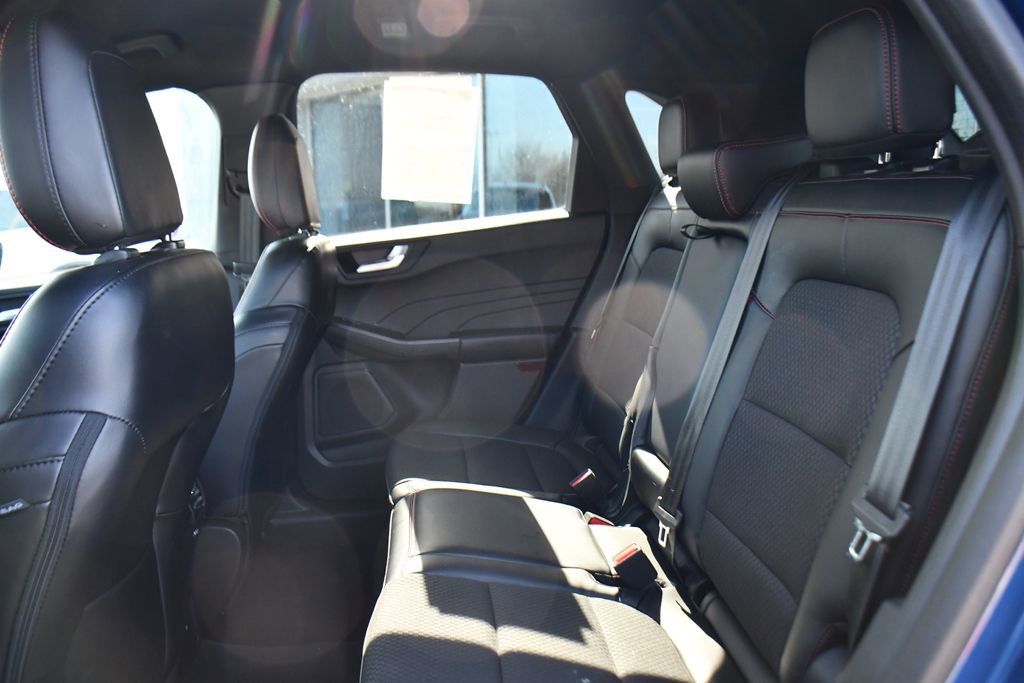 Used 2023 Ford Escape ST-Line Elite image 21