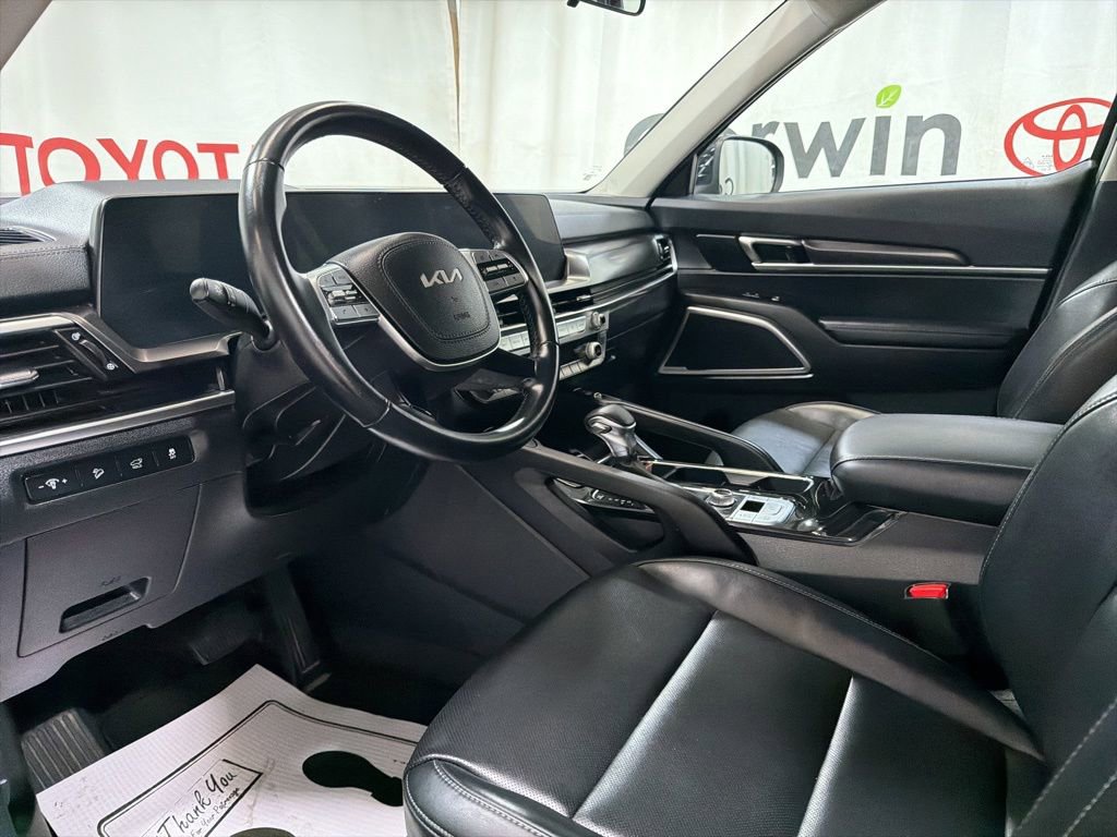 Used 2025 Kia Telluride S AWD/4WD image 24