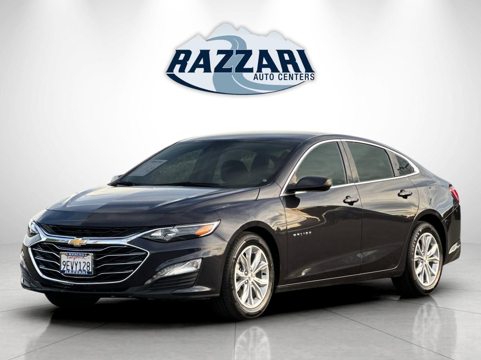 Used 2023 Chevrolet Malibu LT FWD image 7