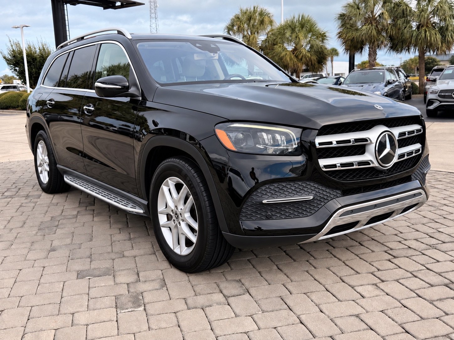 Used 2020 Mercedes-Benz GLS 450 4MATIC image 7