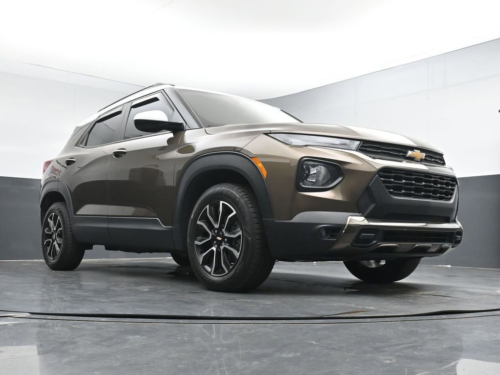 Used 2021 Chevrolet TrailBlazer ACTIV w/ Sun and Liftgate Package AWD/4WD image 18