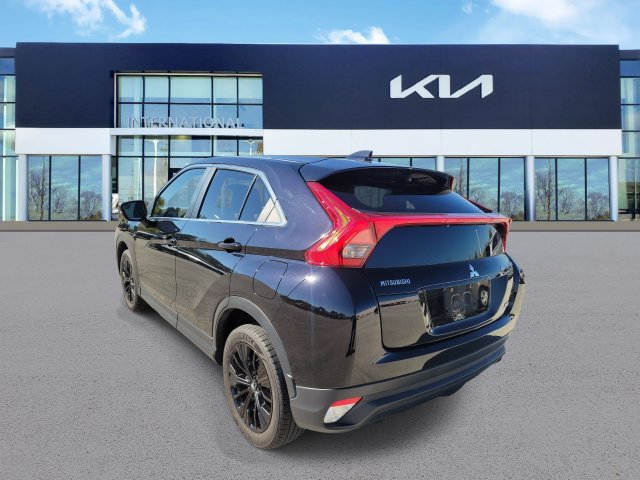 Used 2019 Mitsubishi Eclipse Cross LE AWD/4WD image 3