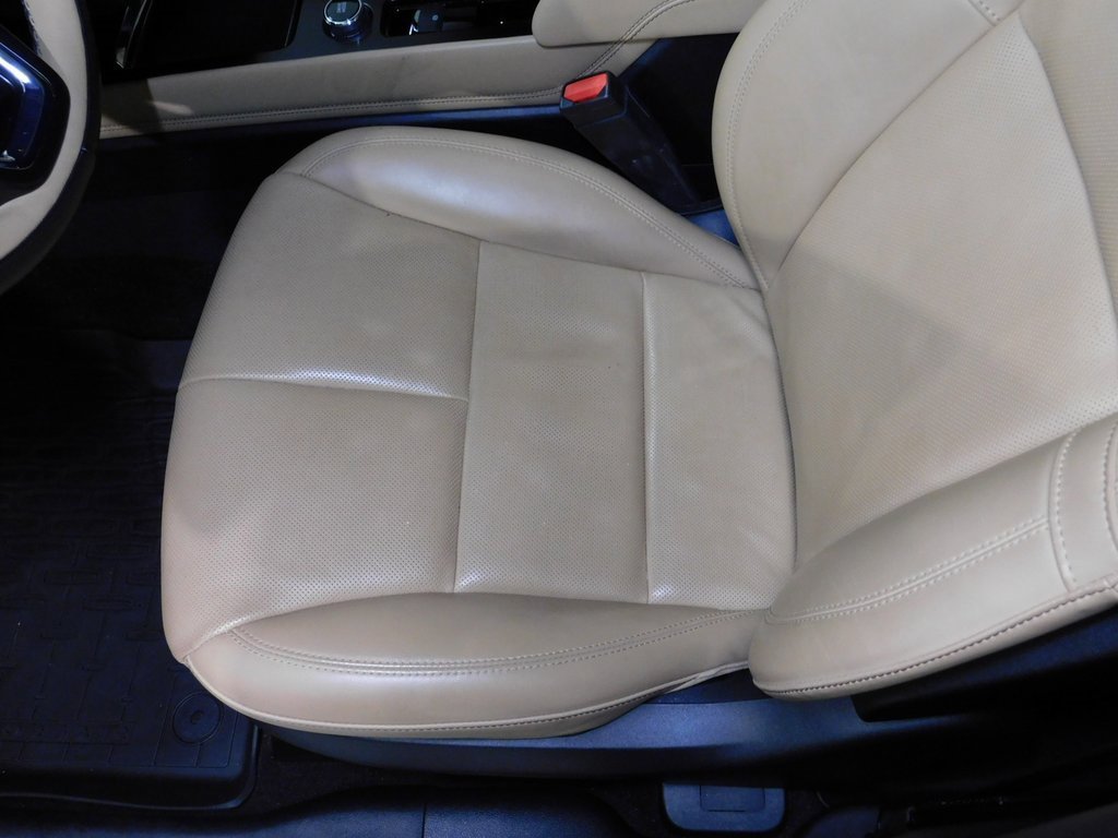 Used 2021 Lincoln Corsair Reserve image 37