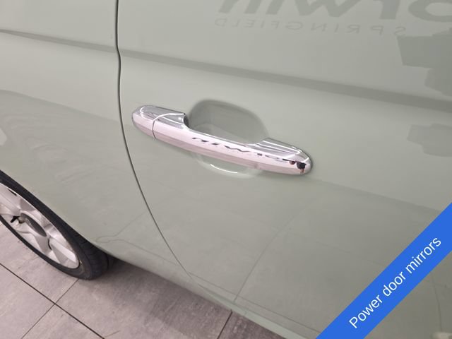 Used 2016 FIAT 500 Easy FWD image 8