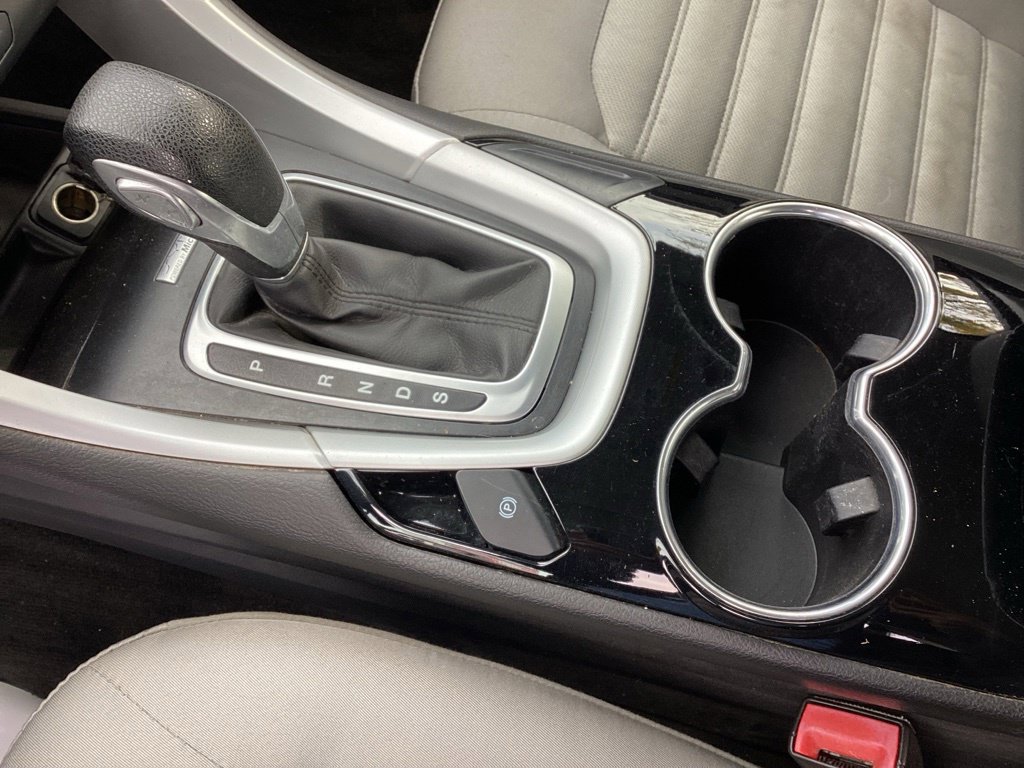Used 2015 Ford Fusion S FWD image 23