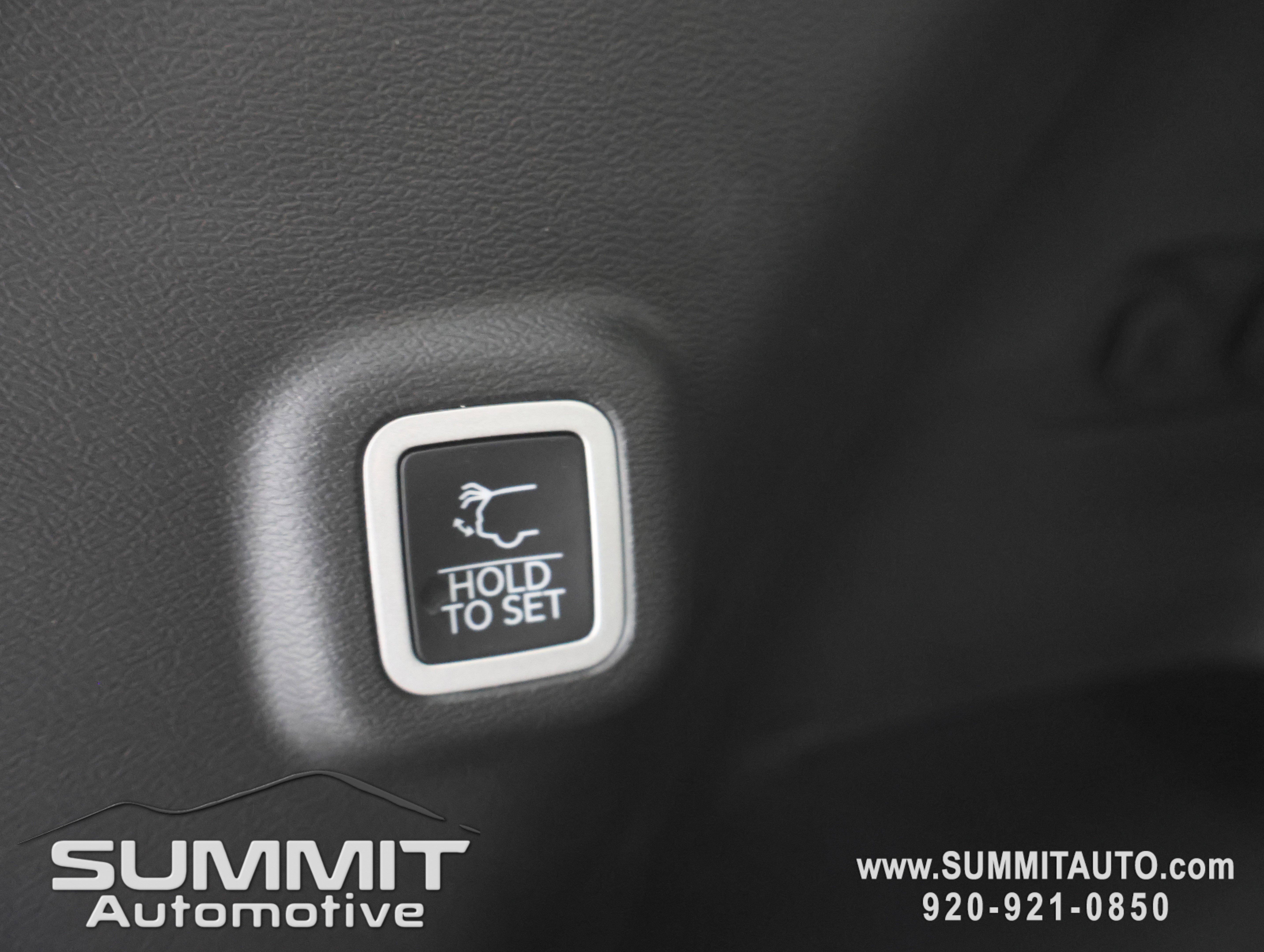 New 2026 Jeep Cherokee Overland image 34