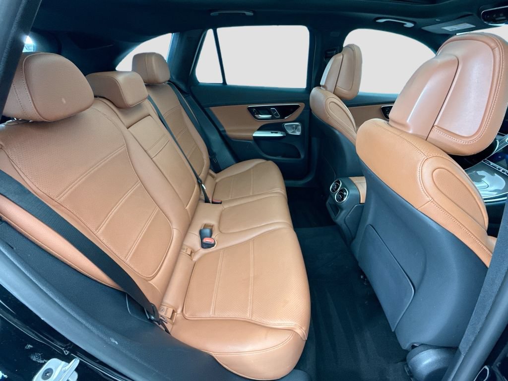 Used 2023 Mercedes-Benz GLC 300 image 21