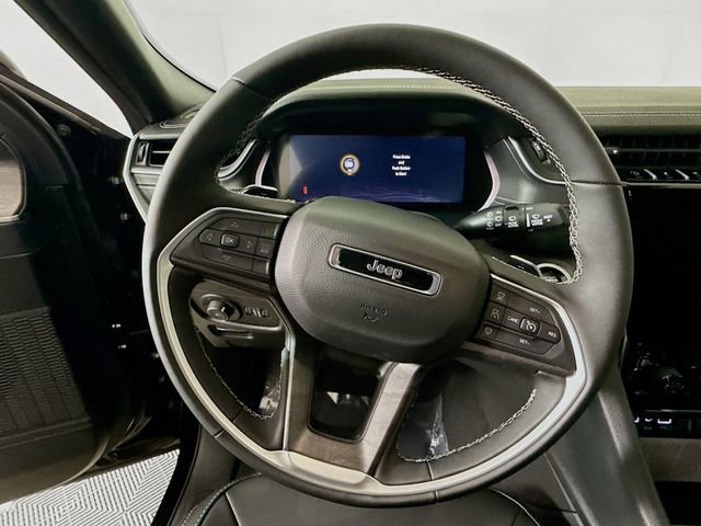 New 2025 Jeep Grand Cherokee L Limited image 11