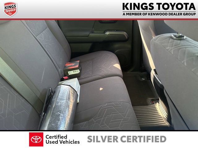 Used 2018 Toyota Tacoma TRD Sport AWD/4WD image 9