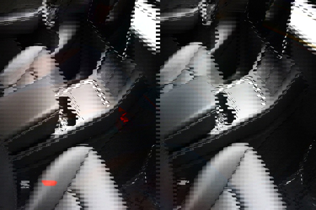 Used 2023 Tesla Model Y Long Range image 43