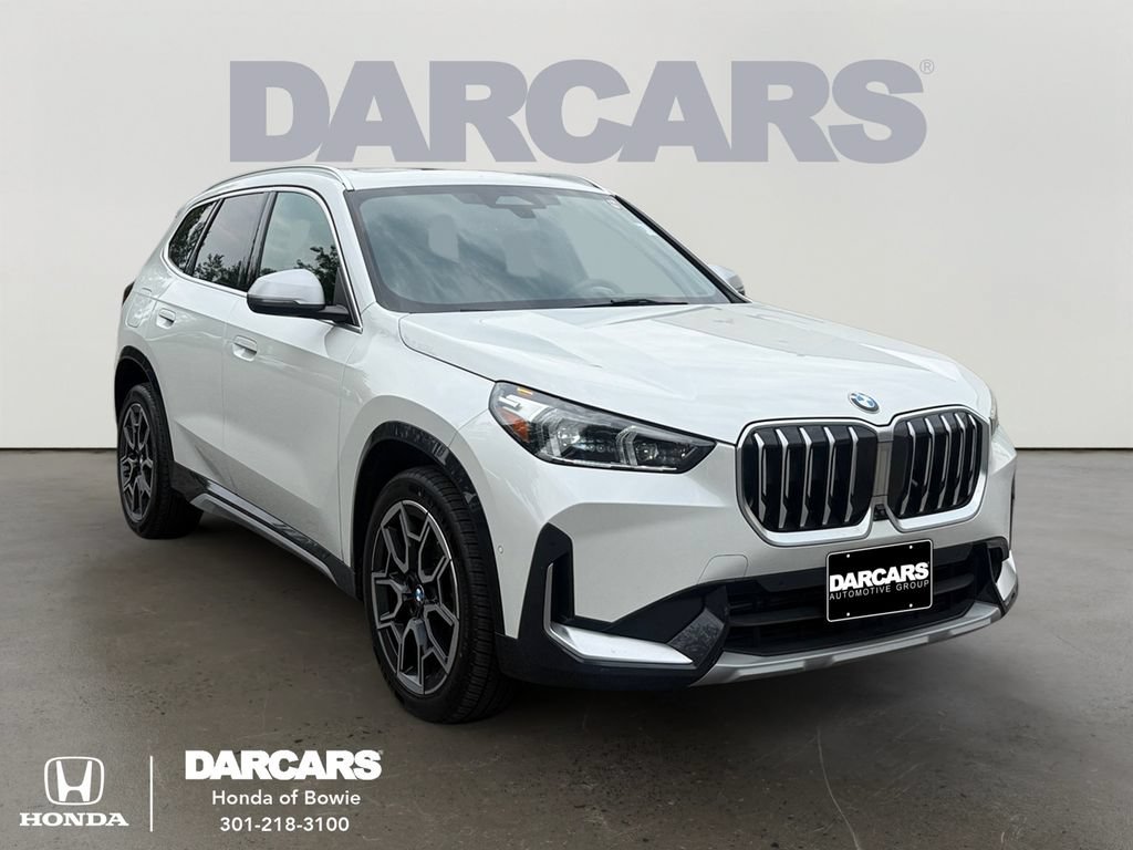 Used 2023 BMW X1 xDrive28i w/ Premium Package AWD/4WD image 1