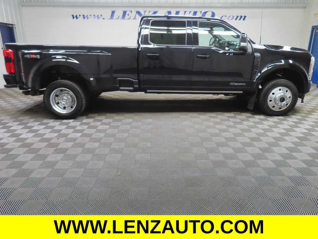 Used 2025 Ford F450 Platinum AWD/4WD image 2