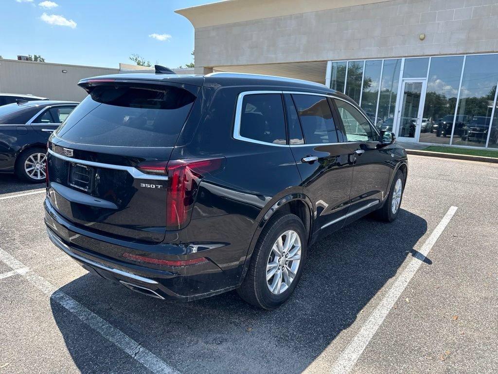 Used 2025 Cadillac XT6 Luxury AWD/4WD image 5