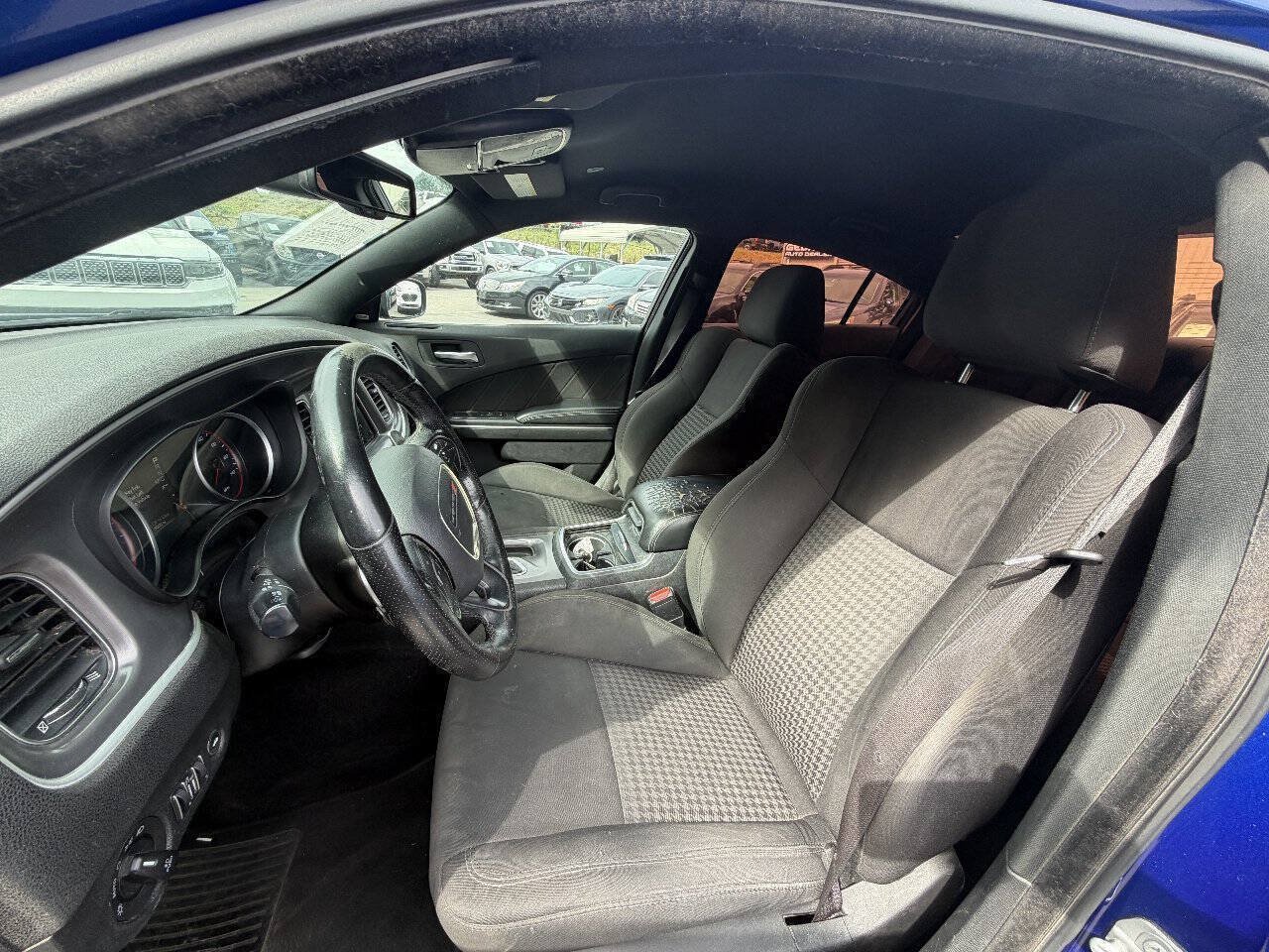 Used 2019 Dodge Charger GT RWD image 9