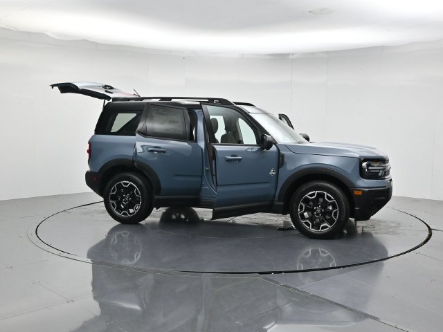 New 2026 Ford Bronco Sport Outer Banks w/ Outer Banks Tech Package+ AWD/4WD image 57