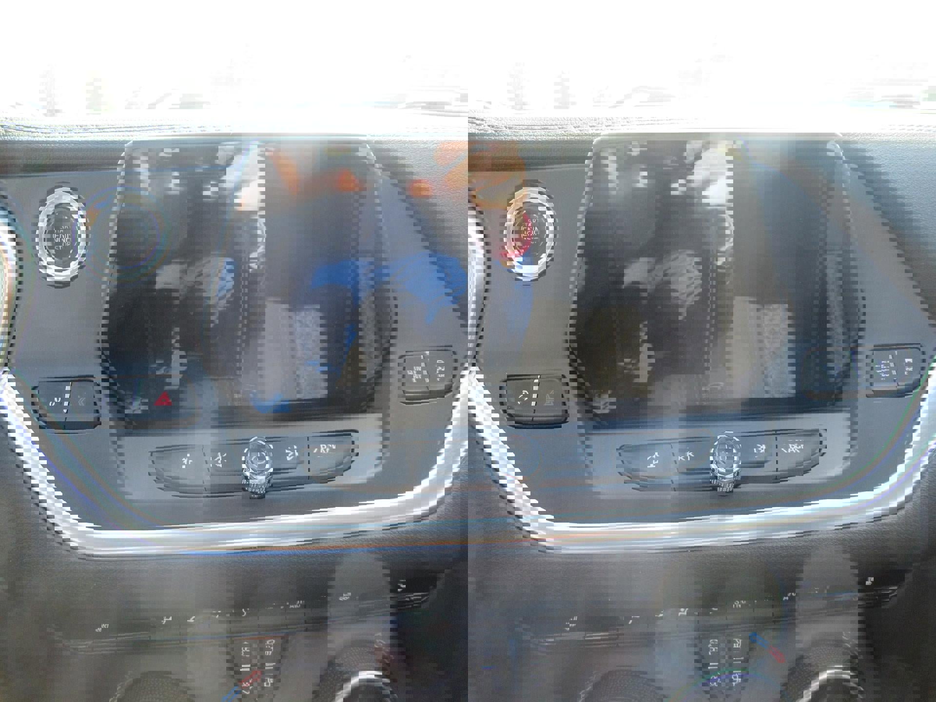 Used 2020 Chevrolet Blazer LT image 13