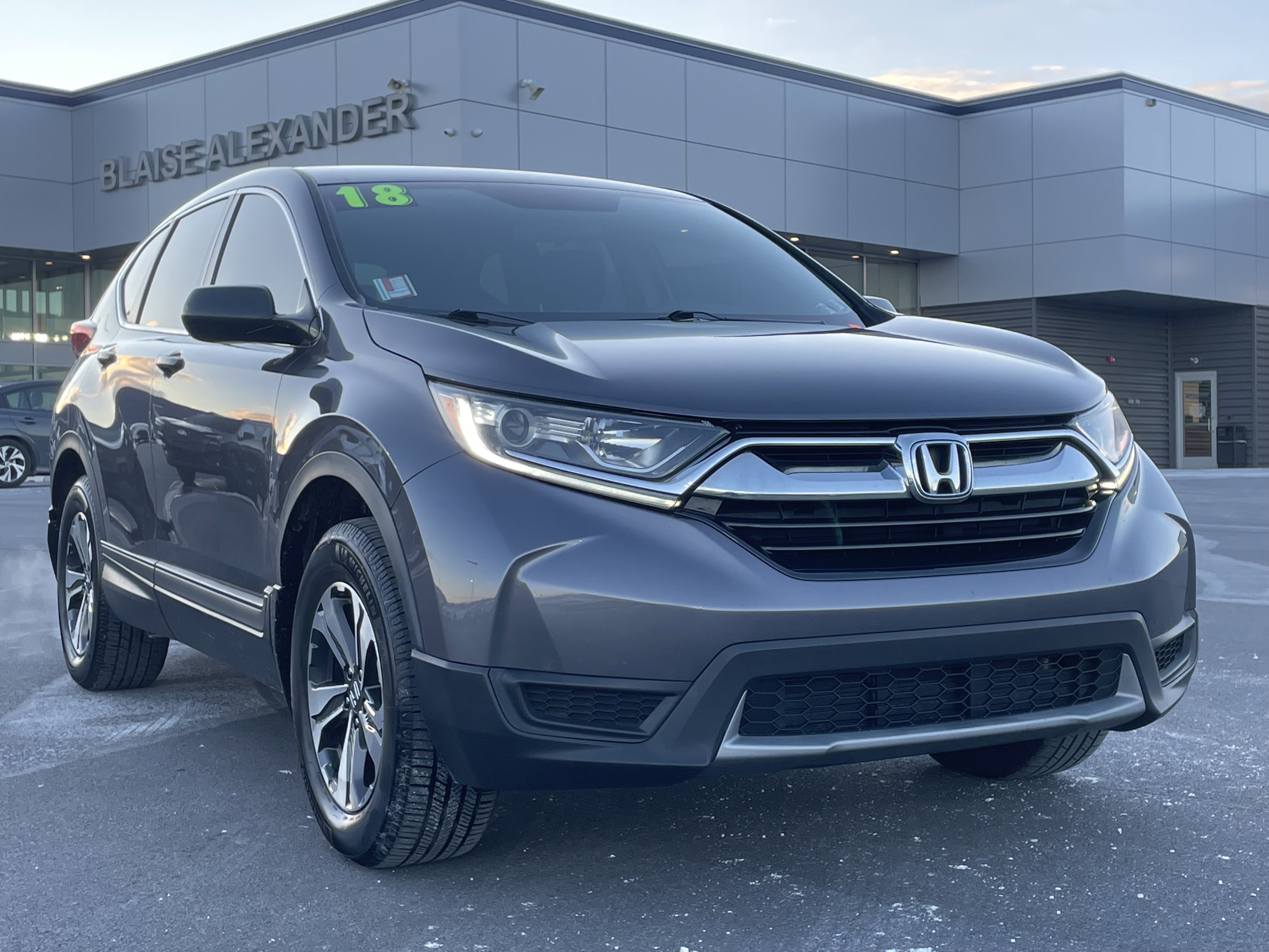 Used 2018 Honda CR-V LX image 1