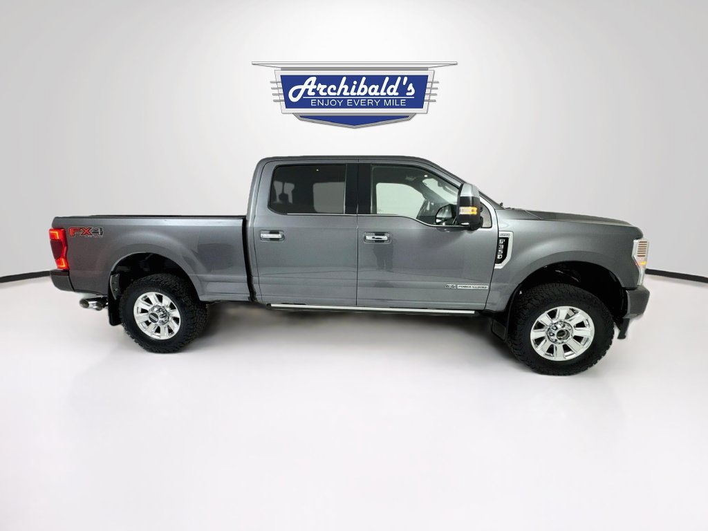 Used 2022 Ford F350 Platinum w/ FX4 Off-Road Package AWD/4WD image 9