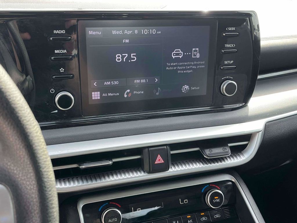 Used 2022 Kia K5 LX image 19