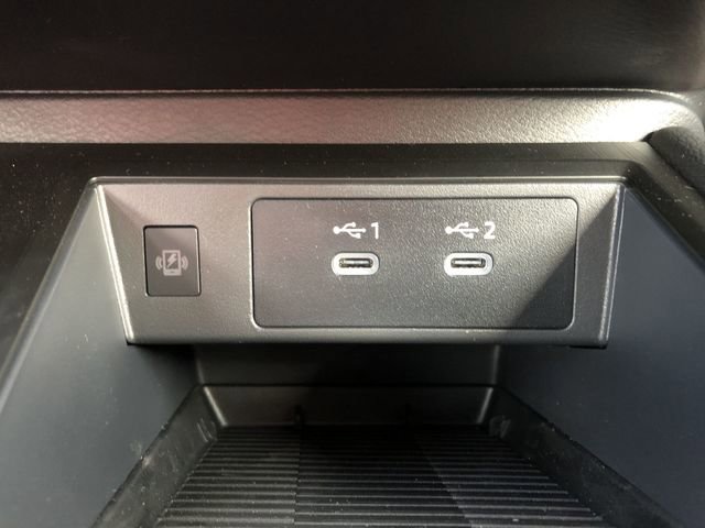 New 2026 Nissan Kicks SR w/ Cold Weather Package image 25