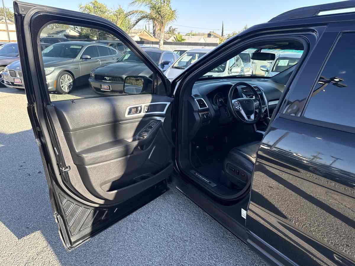 Used 2014 Ford Explorer Sport w/ Equipment Group 401A AWD/4WD image 6