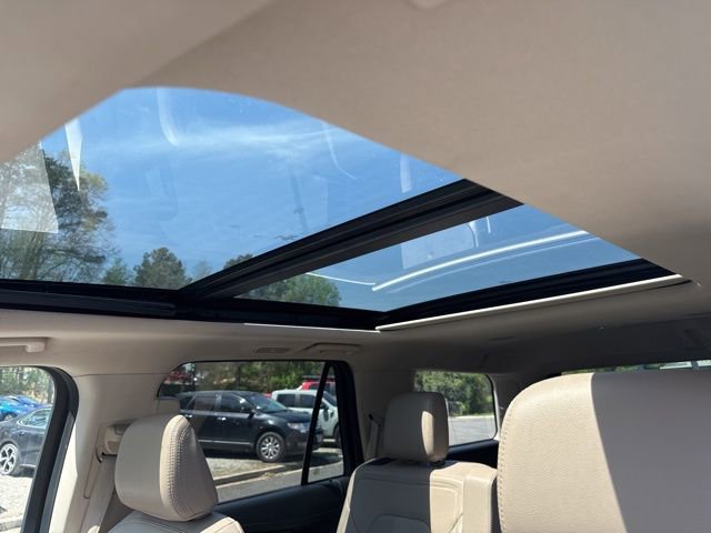 Used 2024 Ford Expedition Limited image 10