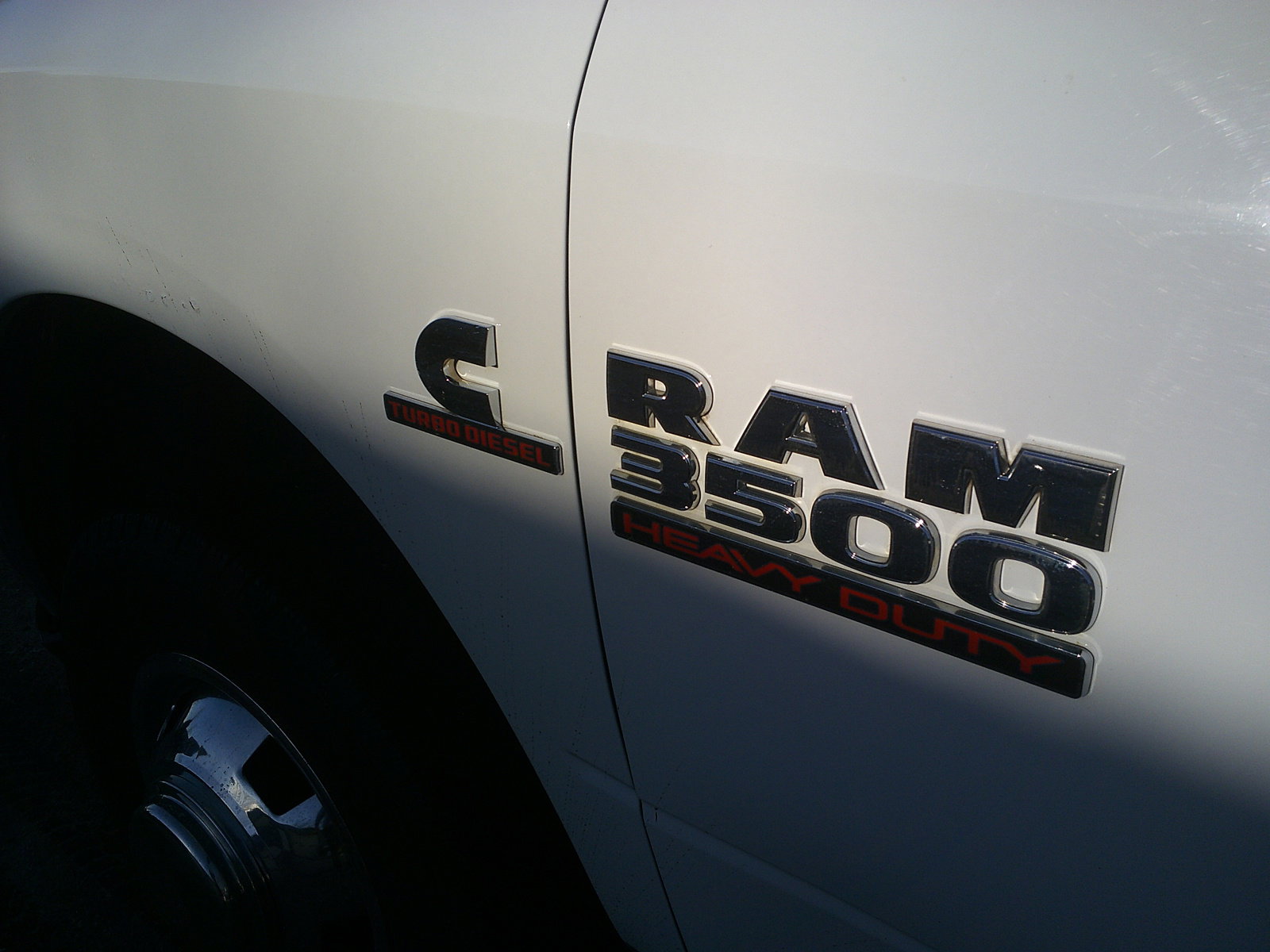 Used 2014 RAM 3500 Tradesman w/ Chrome Appearance Group image 8
