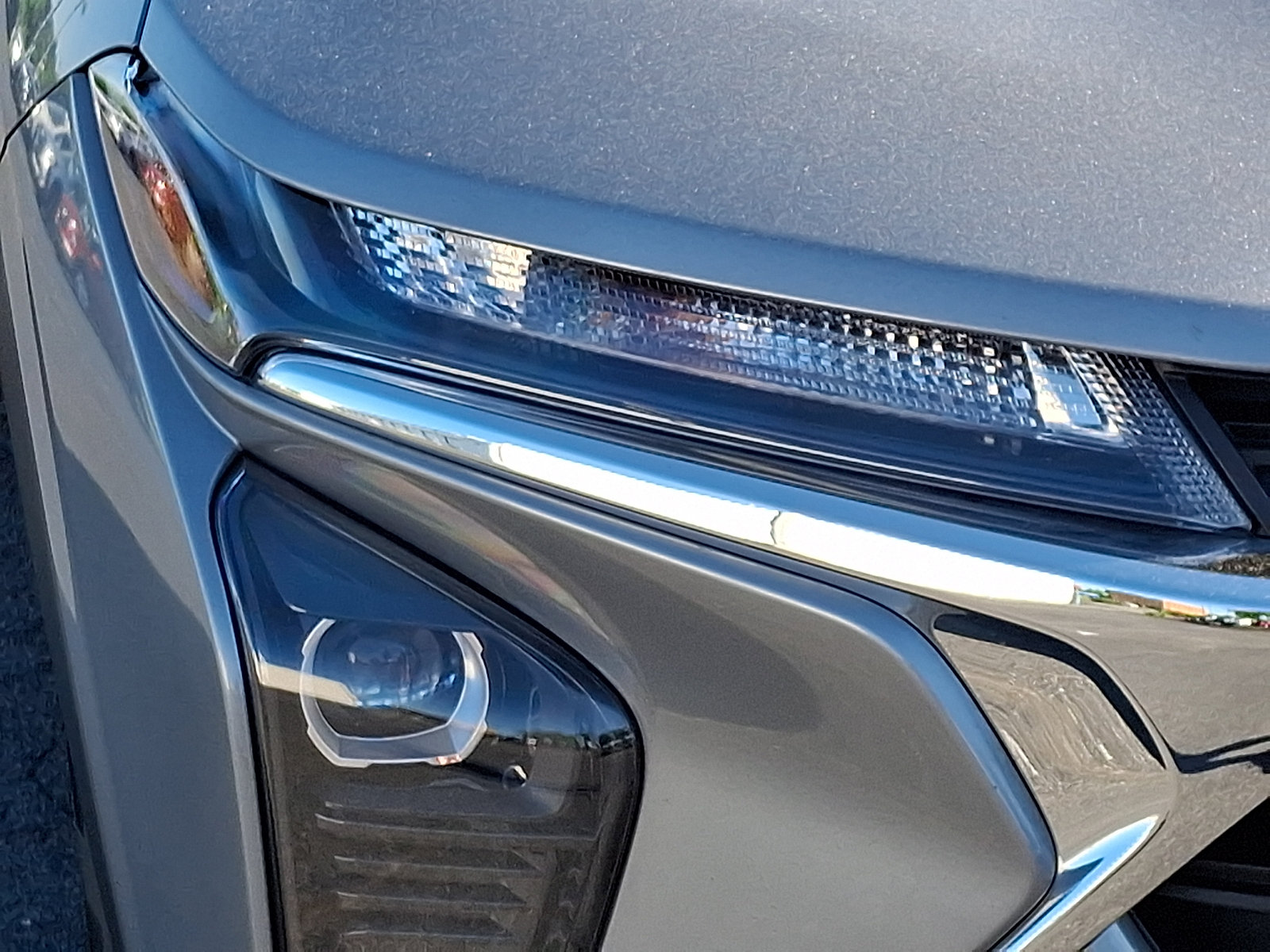 Certified 2025 Chevrolet Trax LS w/ LS Convenience Package FWD image 9