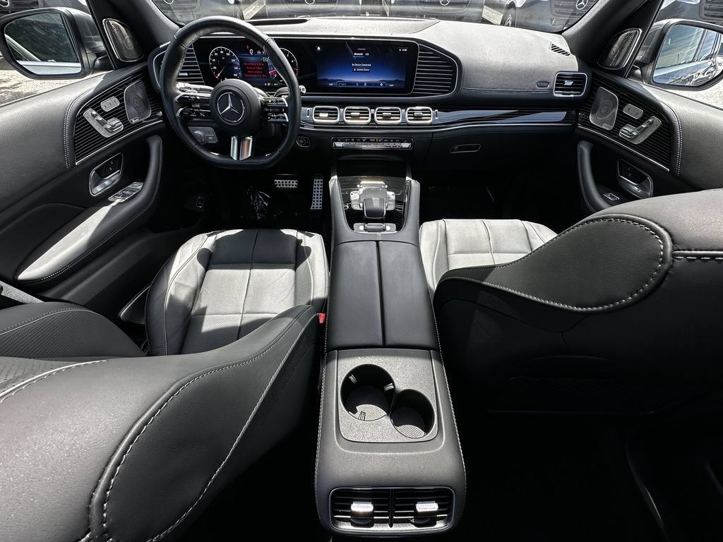 Certified 2025 Mercedes-Benz GLS 450 4MATIC image 28