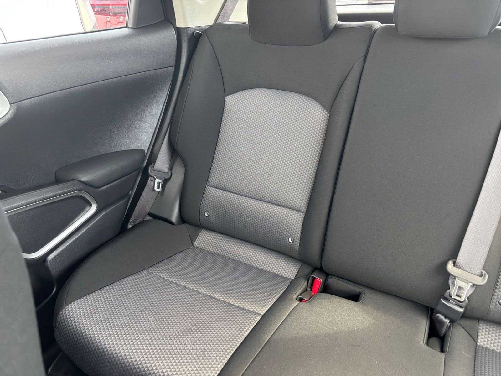 Used 2025 Kia Soul LX w/ LX Technology Package image 37