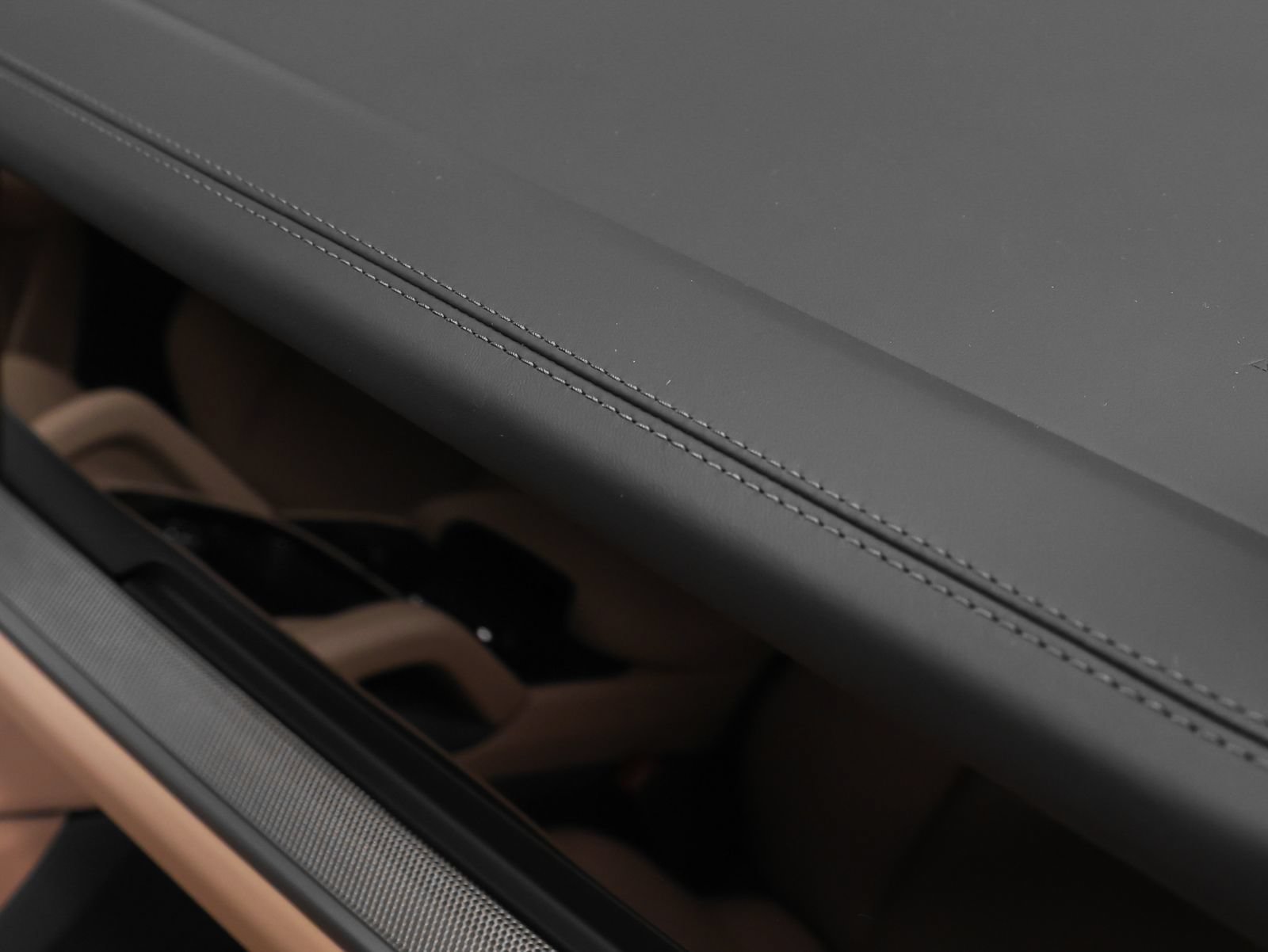 New 2026 Porsche Cayenne AWD/4WD image 23