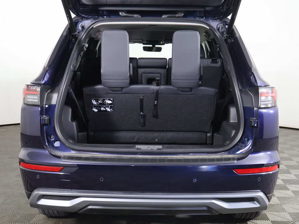 New 2026 Mitsubishi Outlander SE FWD image 16