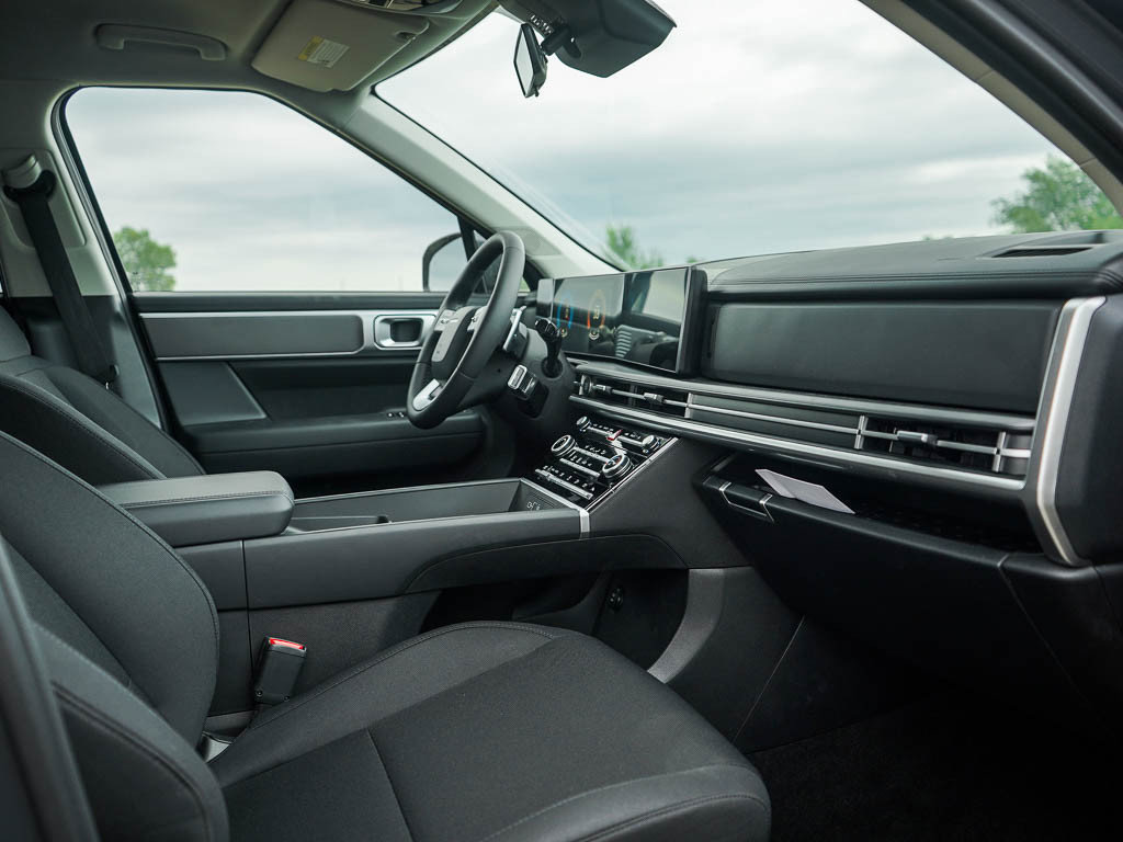 New 2027 Hyundai Santa Fe SE AWD/4WD image 11
