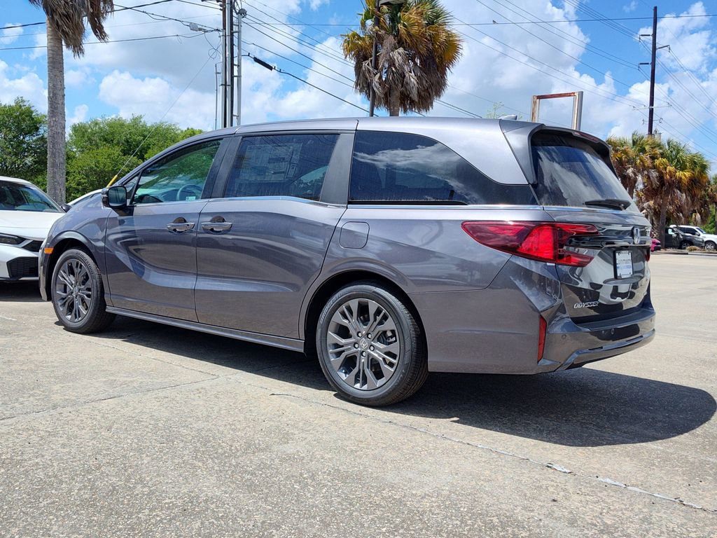 New 2026 Honda Odyssey Touring image 3
