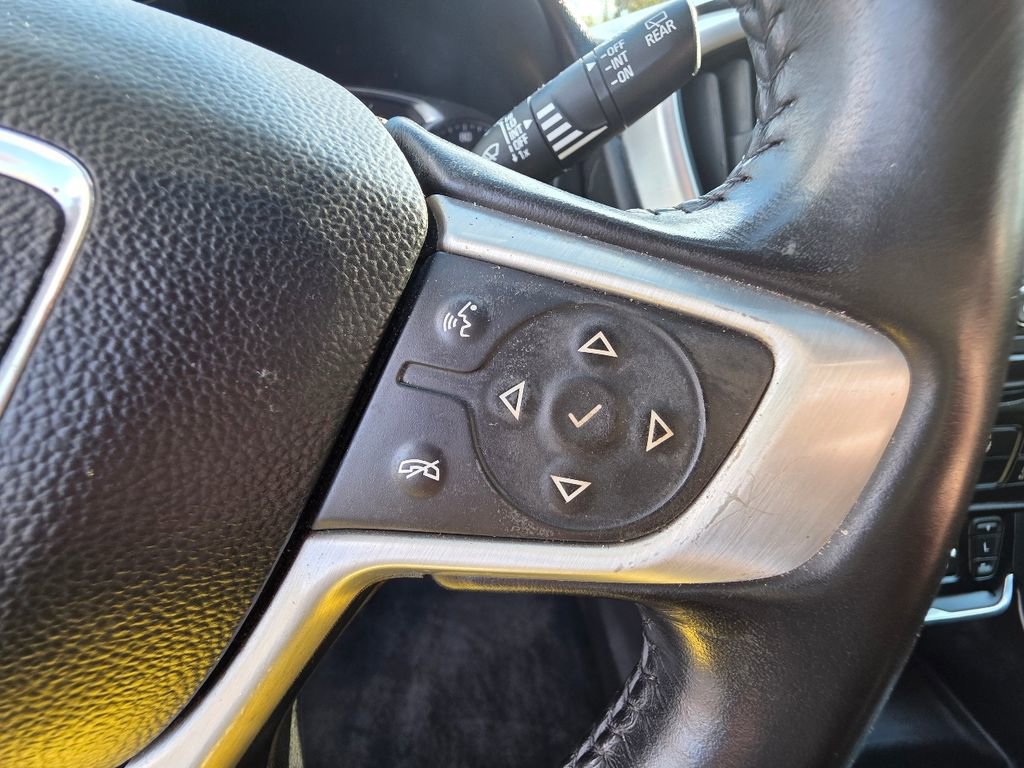 Used 2020 GMC Terrain SLE image 21