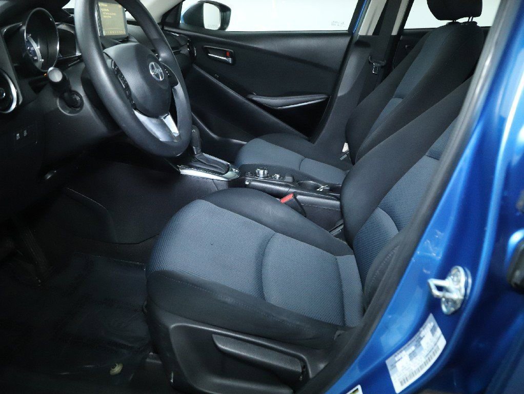 Used 2016 Scion iA Base image 18