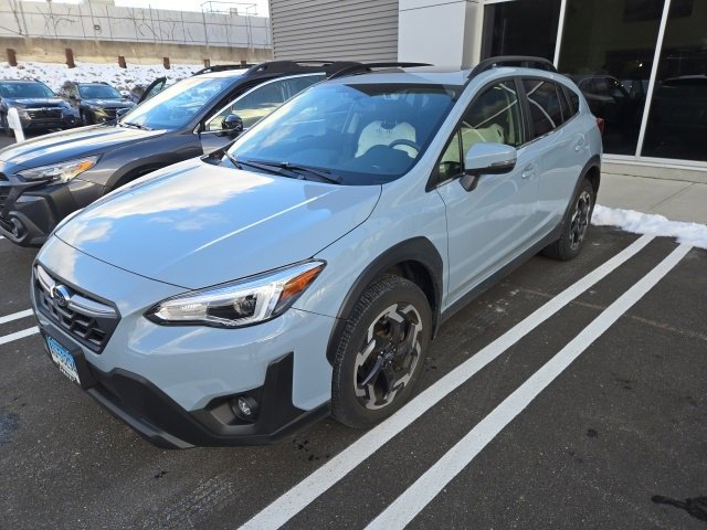 Used 2023 Subaru Crosstrek 2.5i Limited w/ Moonroof Package image 3