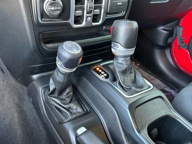 Used 2023 Jeep Gladiator Sport image 22