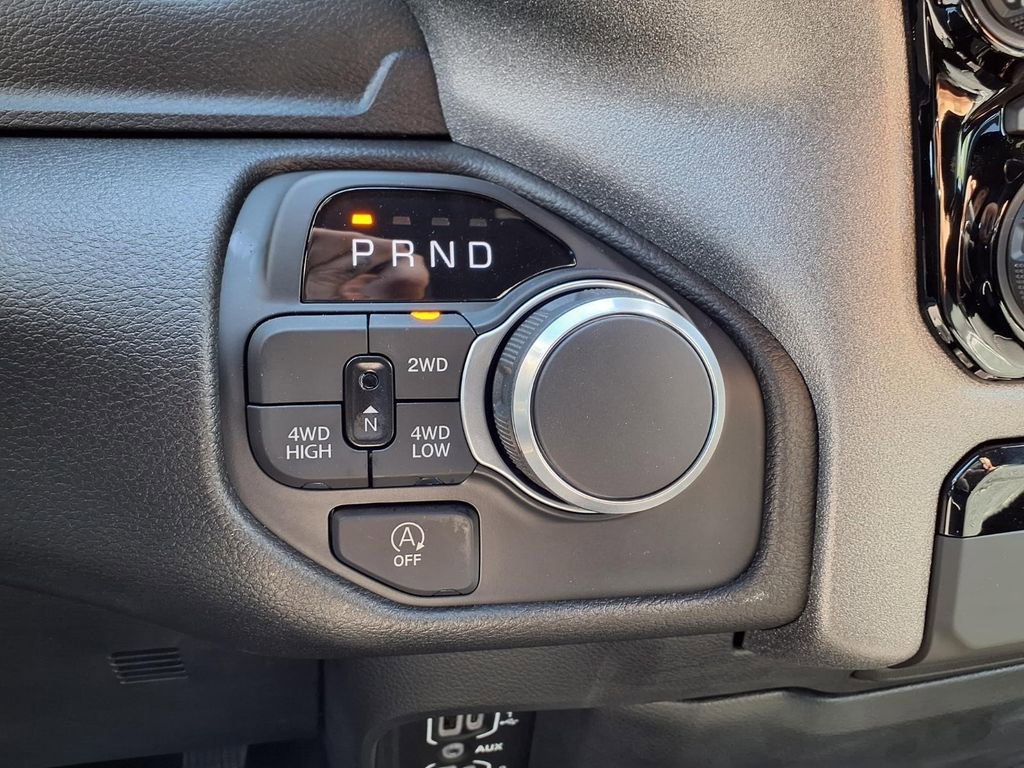 Used 2025 RAM 1500 Tradesman AWD/4WD image 9