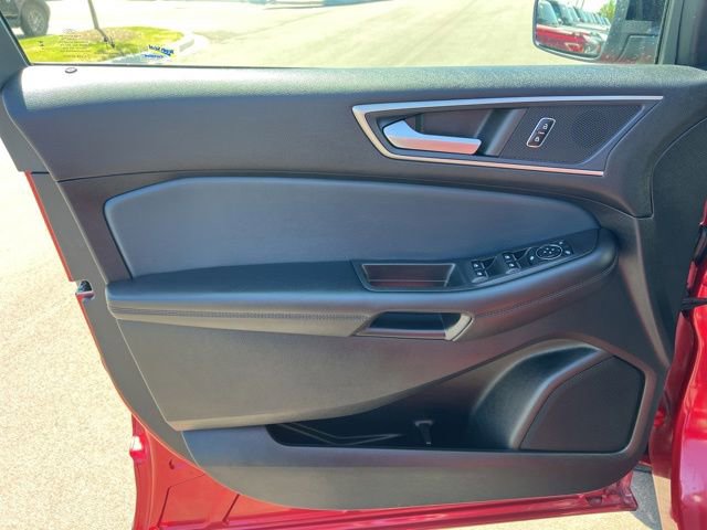Used 2023 Ford Edge SEL w/ Sport Appearance Package AWD/4WD image 22