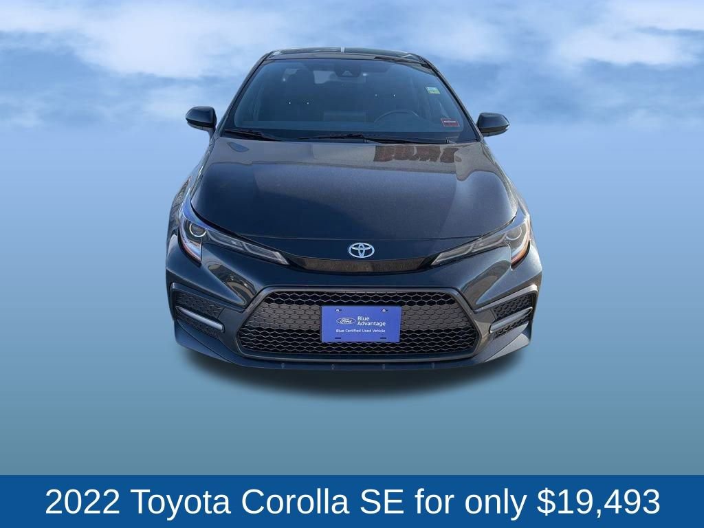 Used 2022 Toyota Corolla SE image 2
