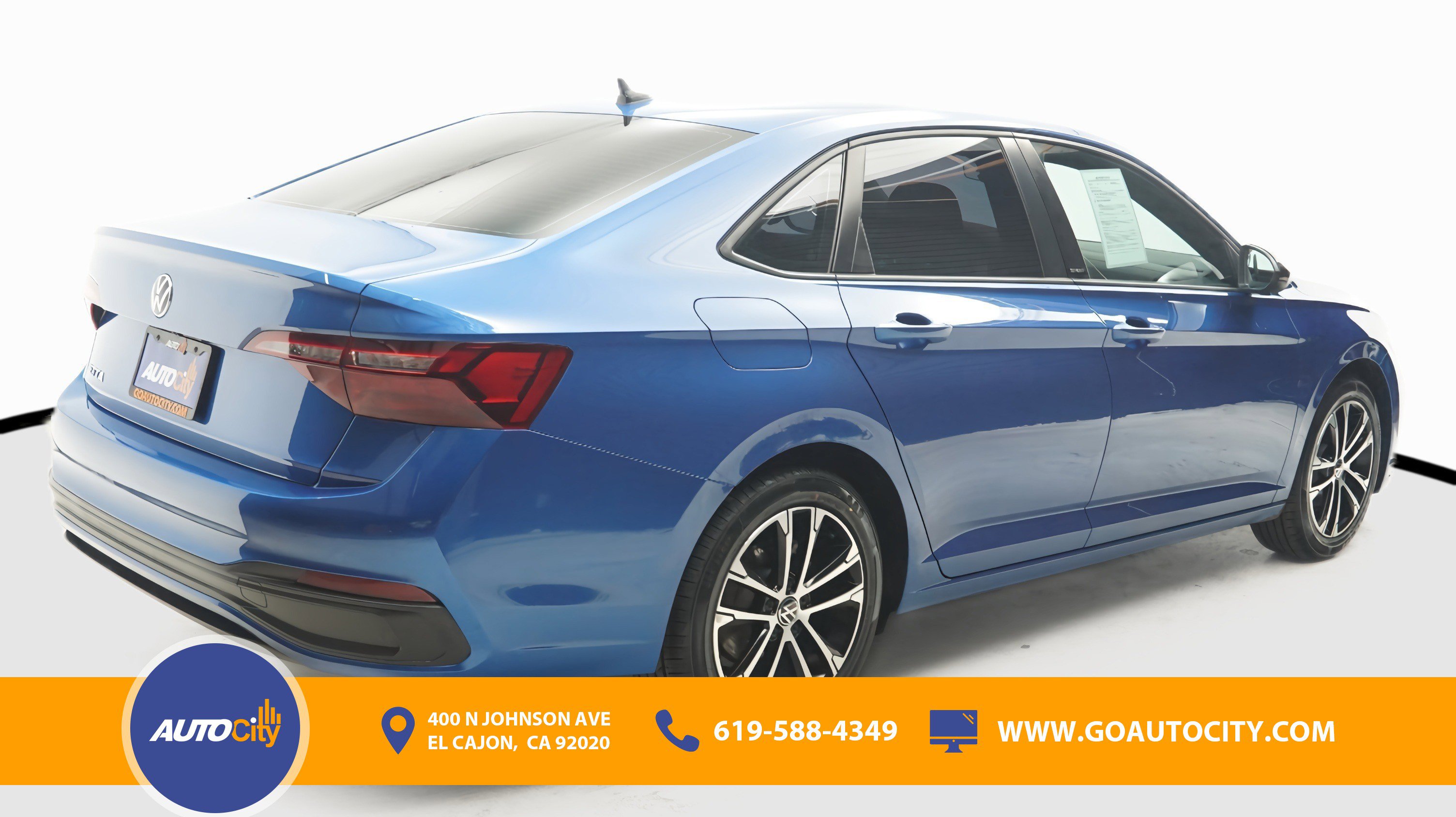 Used 2023 Volkswagen Jetta Sport image 6